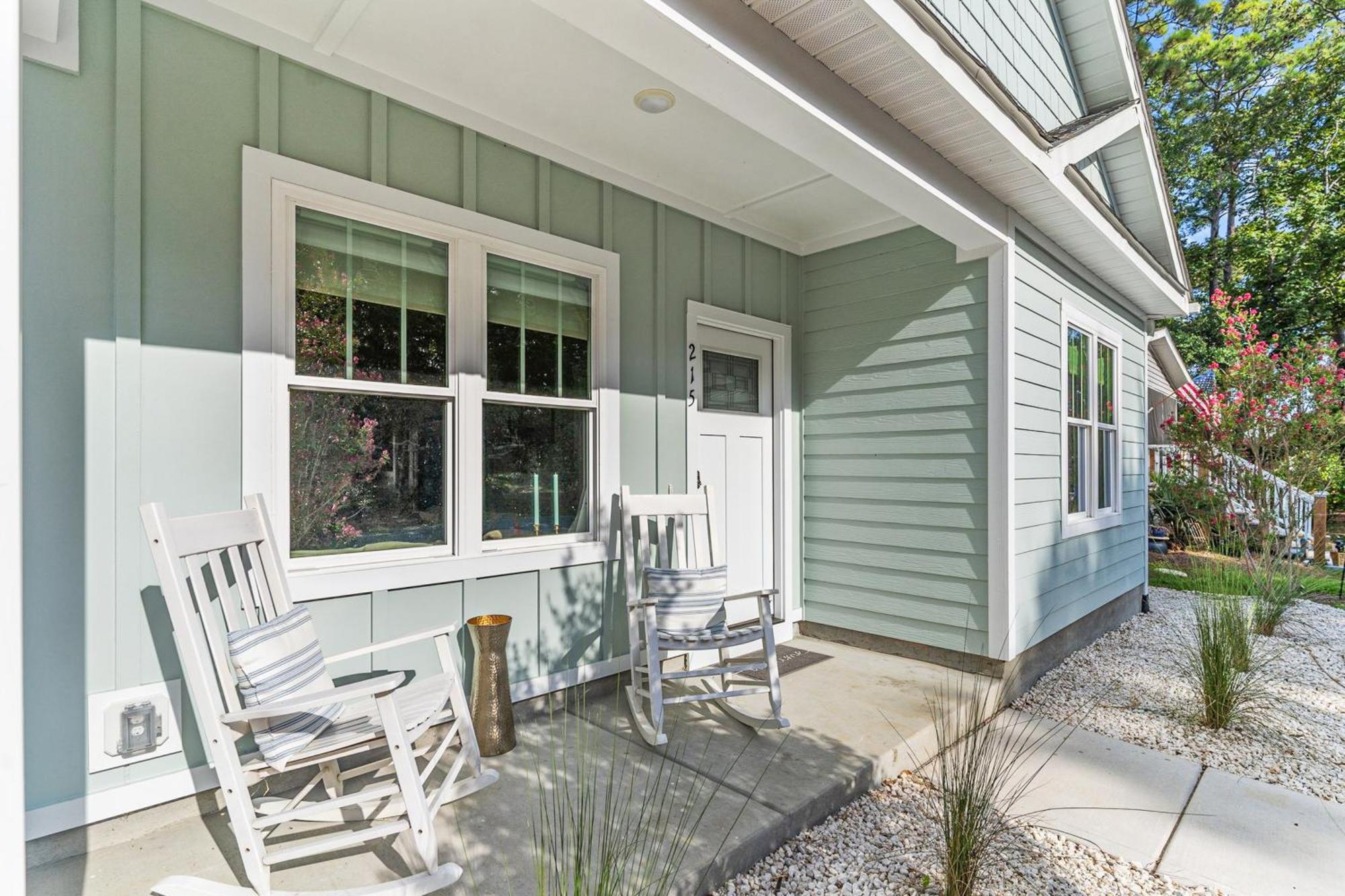 Pawsitive Island Escape Villa Oak Island Buitenkant foto